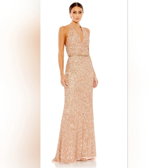 NWT Mac Duggal, Sleeveless Halter- Neck‎ Gown, Apricot, Size 4, $398 - Picture 1 of 9